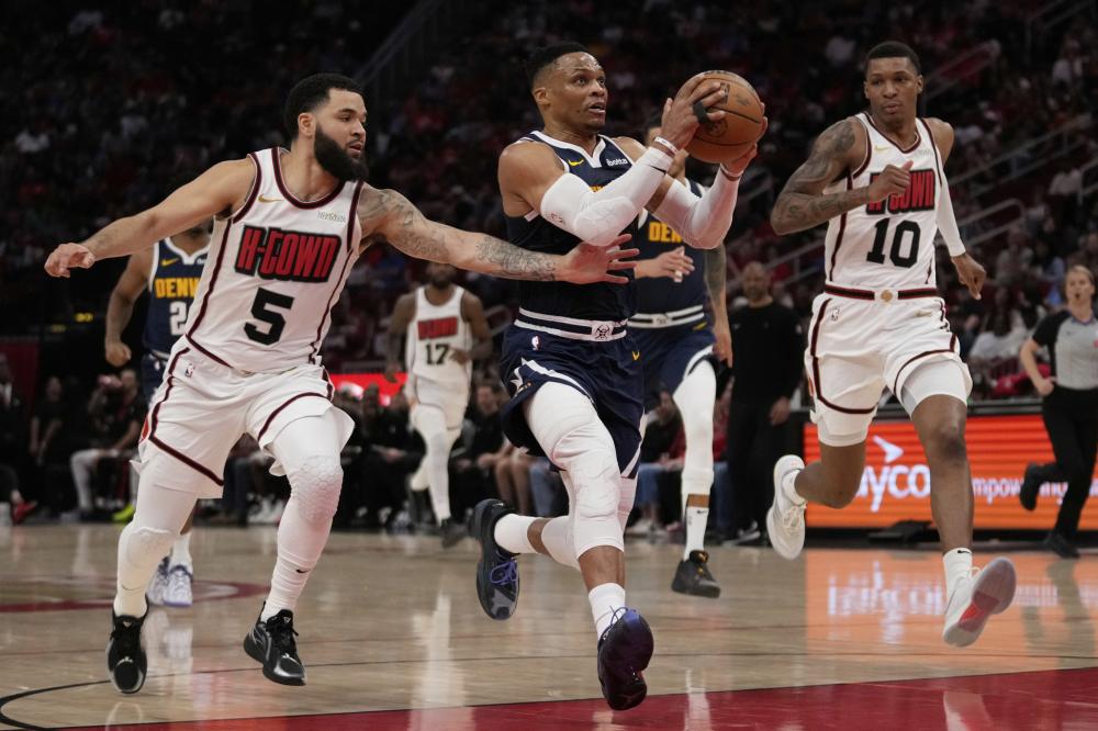 季后赛中走 季后赛中走