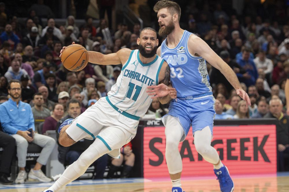 球迷也会充 球迷也会充